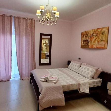 Boat Dreams , Garden Relax Apartamento Matino Exterior foto